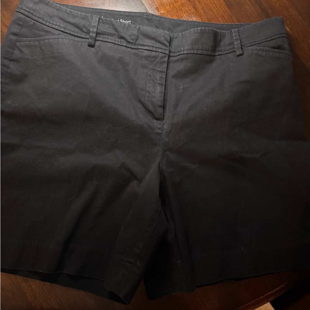 Talbots Black Mid-Rise Bermuda Shorts